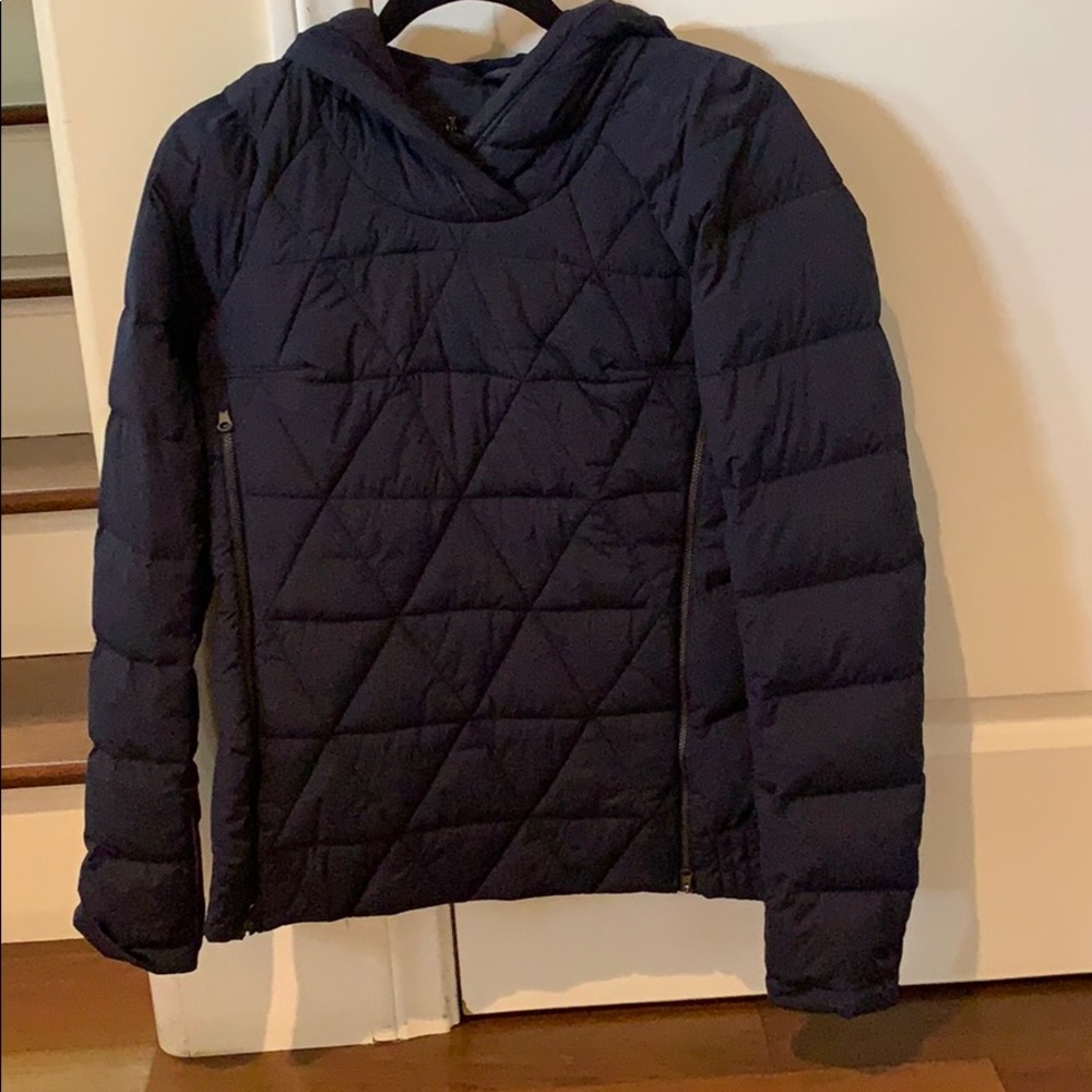 Lululemon Puff Pullover